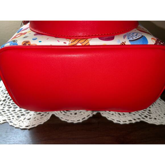 Loungefly Disney Winnie the Pooh Donuts Allover Print Mini Backpack Wallet - Picture 6 of 9